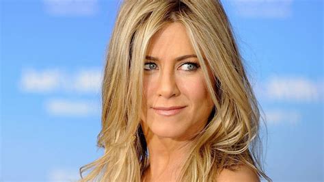 nude photos of jennifer|Jennifer Aniston poses topless in jaw